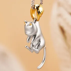 Adorable Picked Up Cat Necklace